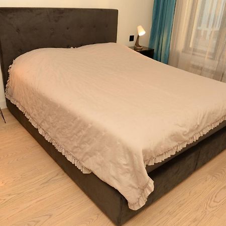 Apartman Irma Sajmiste Kültér fotó